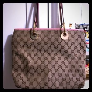 GUCCI Tote with Pink Leather Handles